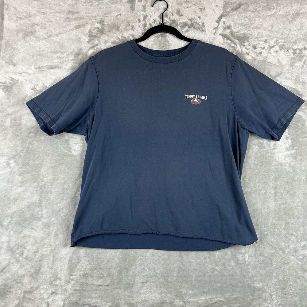 Tommy Bahama T-Shirt Men's M Blue Graphic Print "Rideshare" Cropped